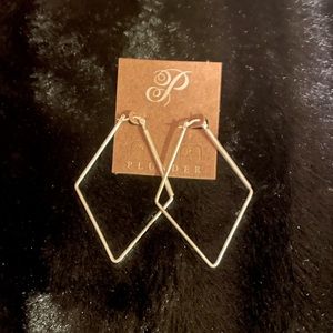 Vintage Plunder Design Kallie Anne earrings